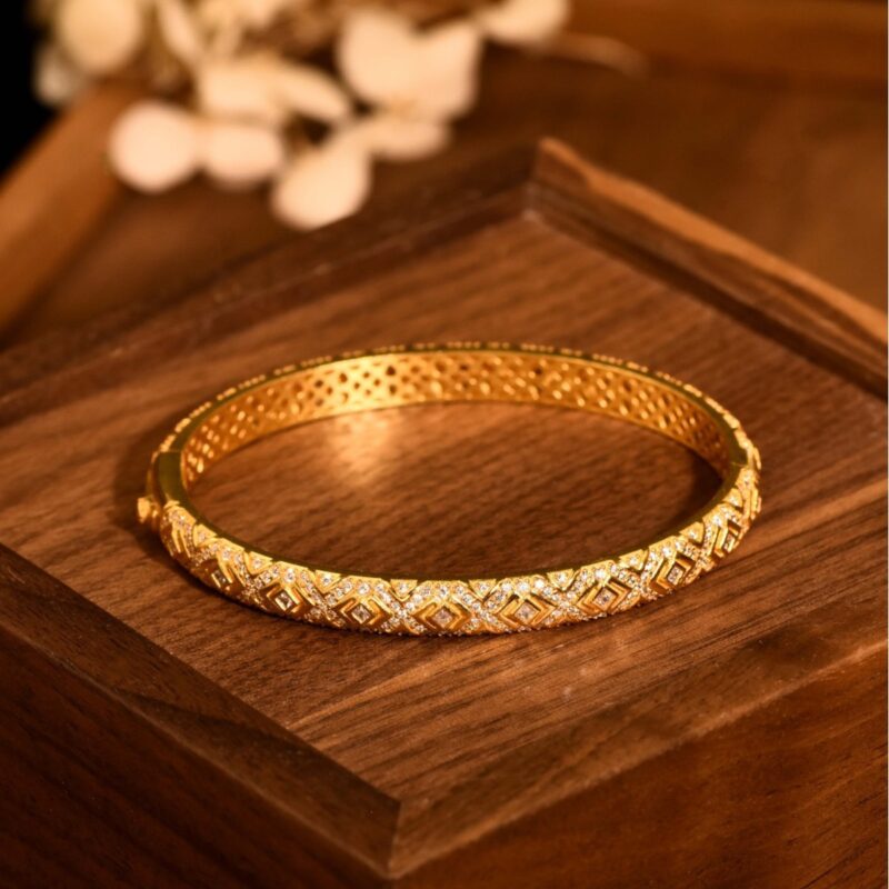 Celestya™ – Bohemian Cloud Motif Bracelet | 925 Sterling Silver | Gold-Plated Ancient Craft - Image 5