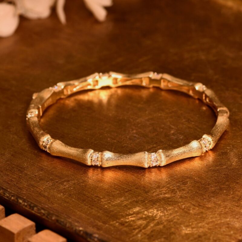 SilkBone™ – Brushed Diamond-Style Bracelet | S925 Silver | Gold-Plated Finish - Image 3