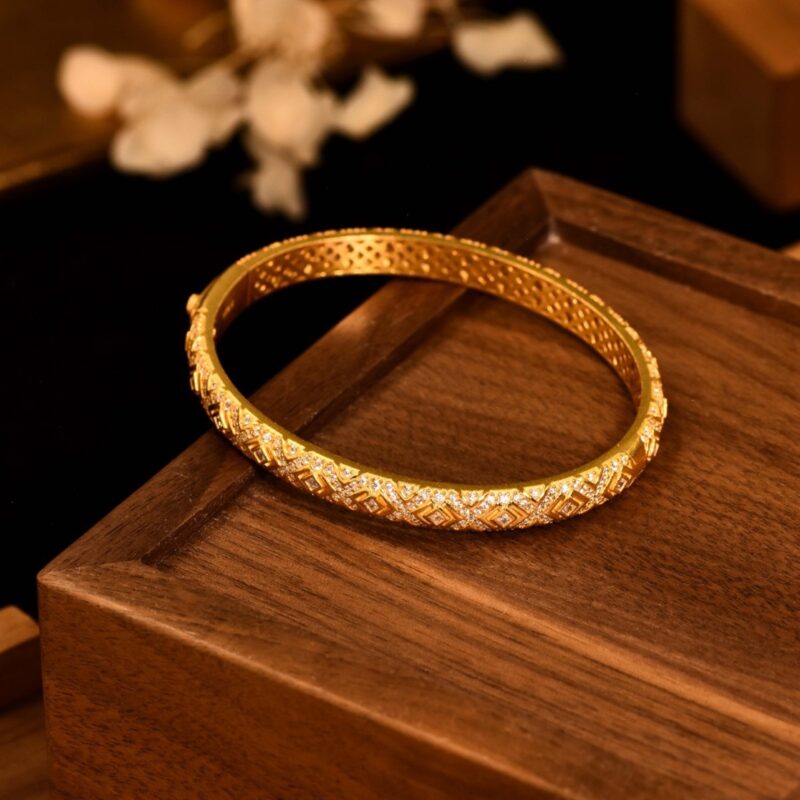 Celestya™ – Bohemian Cloud Motif Bracelet | 925 Sterling Silver | Gold-Plated Ancient Craft - Image 6