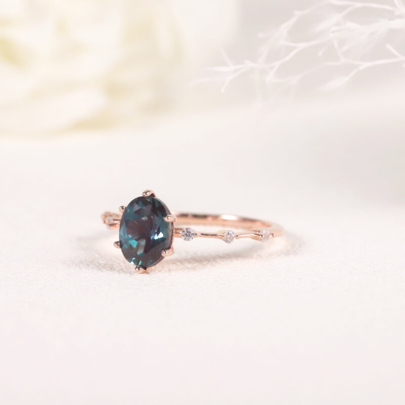 Lunelle™ – S925 Silver Alexandrite Ring | 6x8mm Oval Color-Changing Gem - Image 5